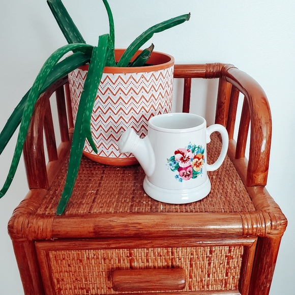 Vintage Hallmark watering can mug - Picture 1 of 5